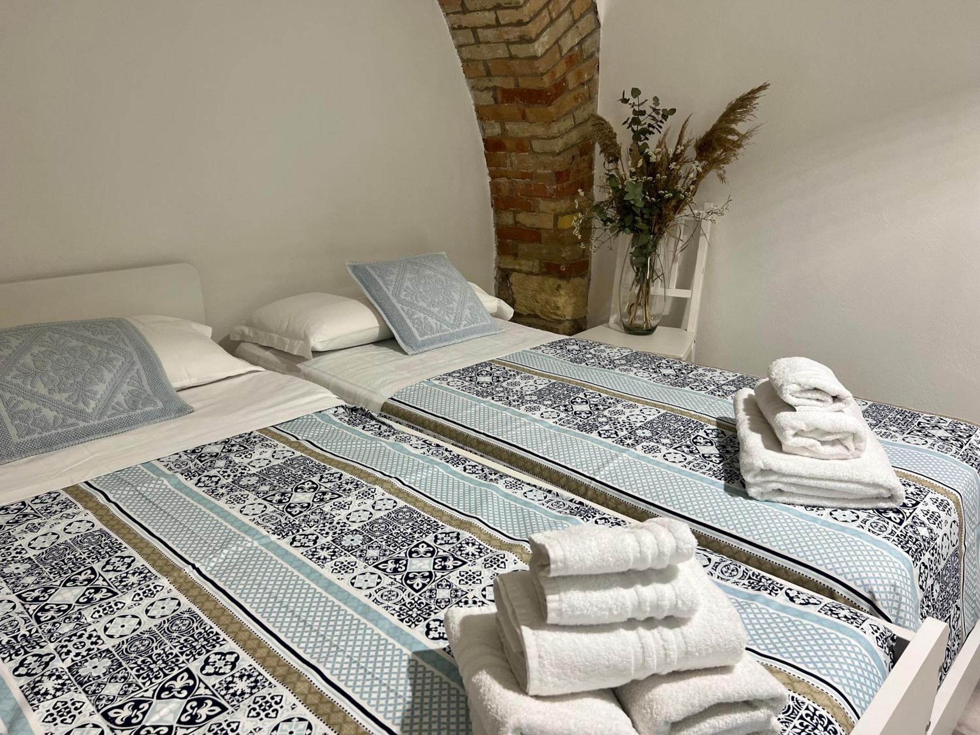 Sant Efisio Cagliari Suite Exterior photo
