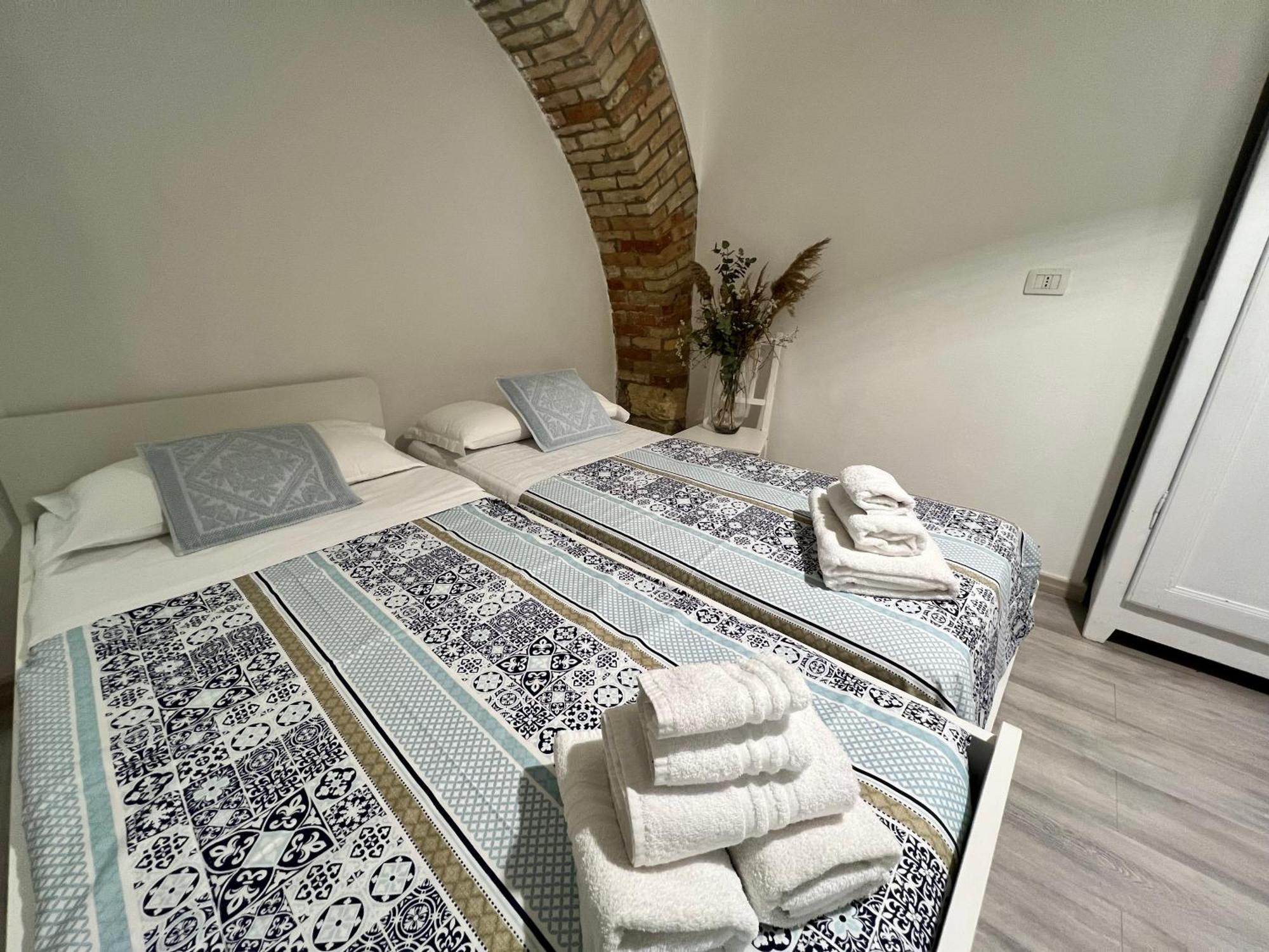 Sant Efisio Cagliari Suite Exterior photo